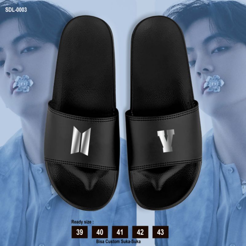 SENDAL SELOP NAMA PERSONIL BTS HOLOGRAM/FREE POUCH SERUT BT21/SLIPPER BTS HOLOGRAM READY UK. 37-43