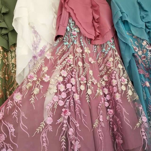 Gaun pesta original..kwslitas butik