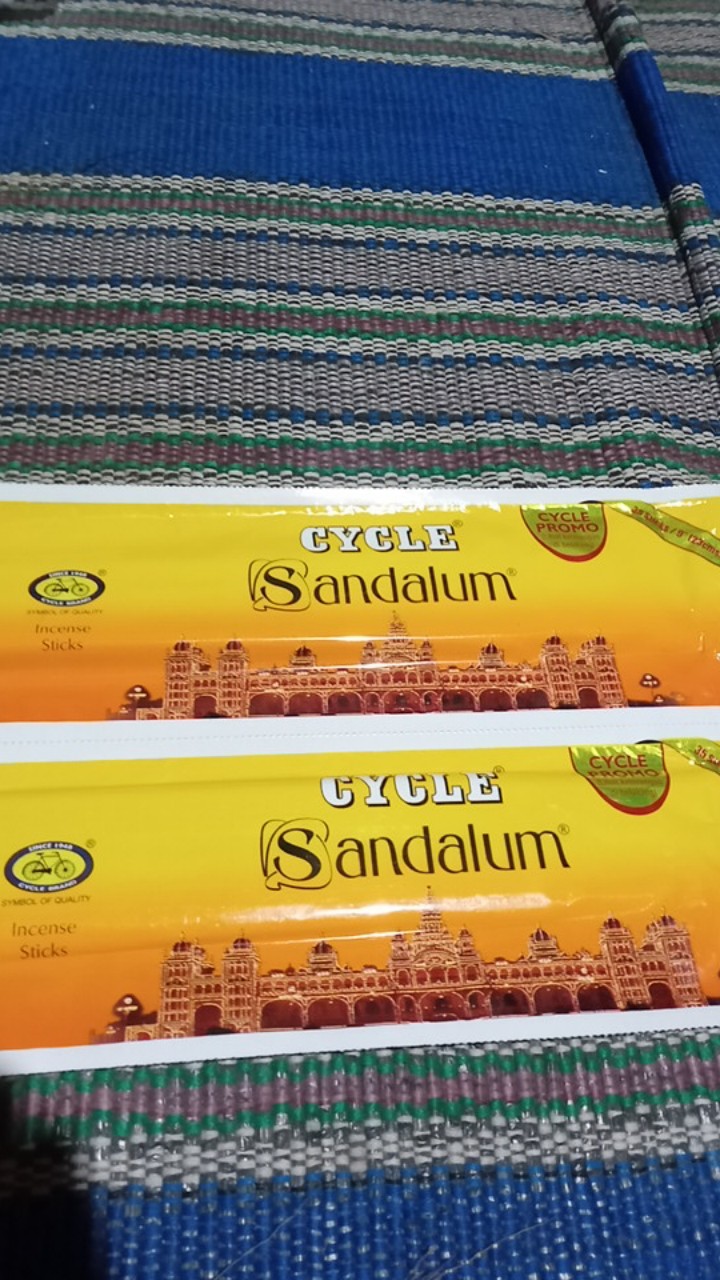 Dupa Hio Cendana Sandalum Renteng Isi 35 Batang By India Cycle