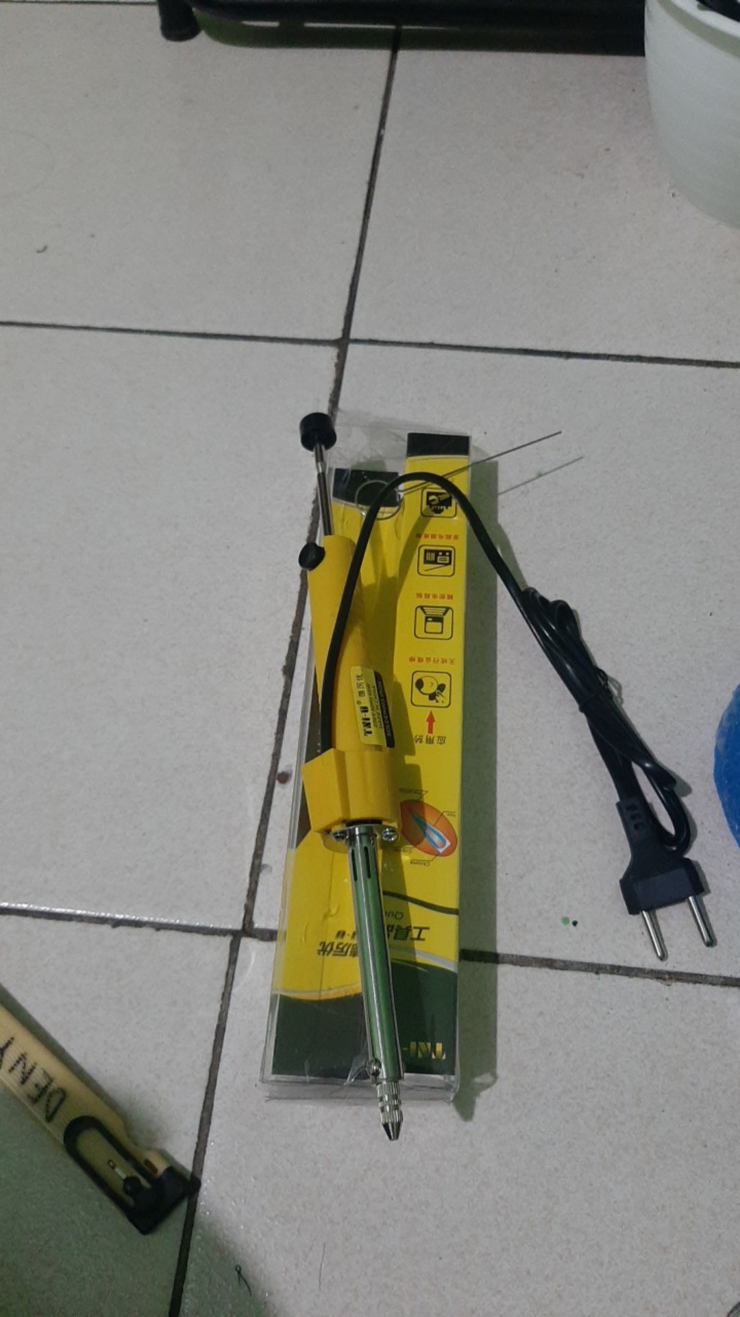 Atraktor Listrik Sedot Timah Elektrik Solder Pump Tni U Tu-019 40w