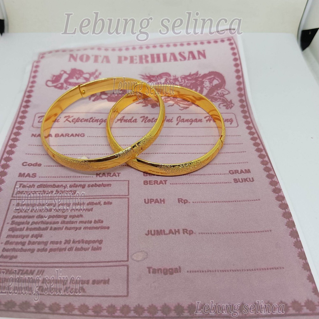 gelang cantik BESTie,gelang Bangkok pasir terbuat dari koin asli anti luntur,gelang berlapis emas 24 Karat,gelang perhiasan mirip emas asli,gelang titanium asli anti luntur anti karat,gelang emas dewasa model terbaru ,gelang titanium emas ada surat