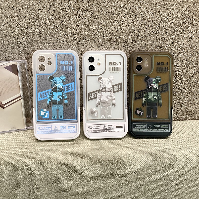 Casing iPhone 11 12 13 Pro MAX X XR XS MAX 7 8 Plus Motif Beruang Dengan Stand