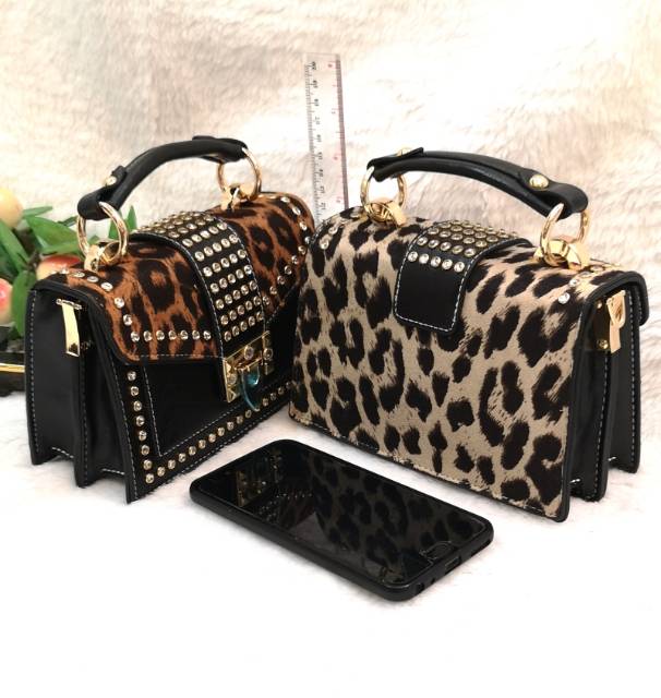 TAS SELEMPANG  Leopard exotik leopard skin Fashion