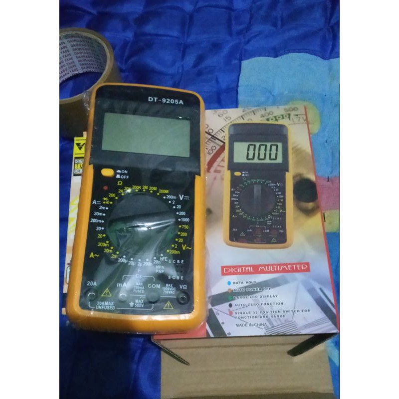 Multimeter Digital DT9205A