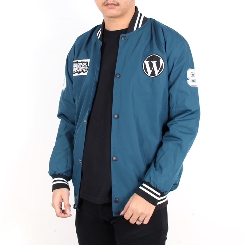 JACKET VARSITY PARASUT TASLAN