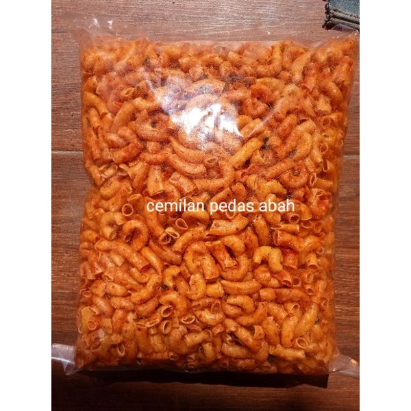 

makroni pedas daun jeruk kriuk 500gr