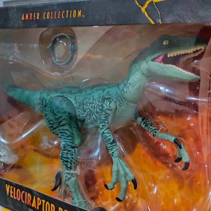 Mattel Jurrasic World Amber Collection Velociraptor Delta