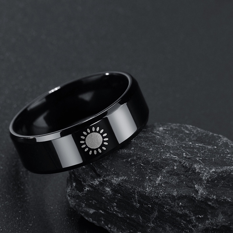 Cincin Desain Bulan Matahari Bahan Stainless Steel Untuk Pria Dan Wanita