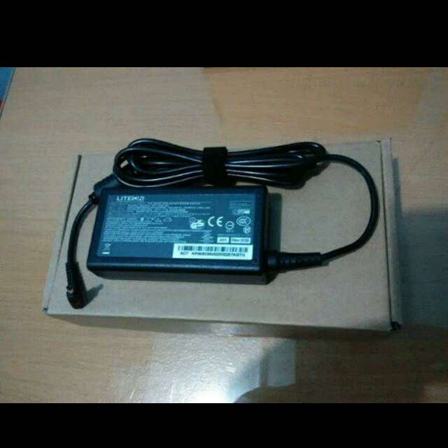 Adaptor/Charger laptop OriginalAcer Aspire P3 Ultrabook S3 S5 S7 UltrabokM W700 Acer Iconia Tab W700