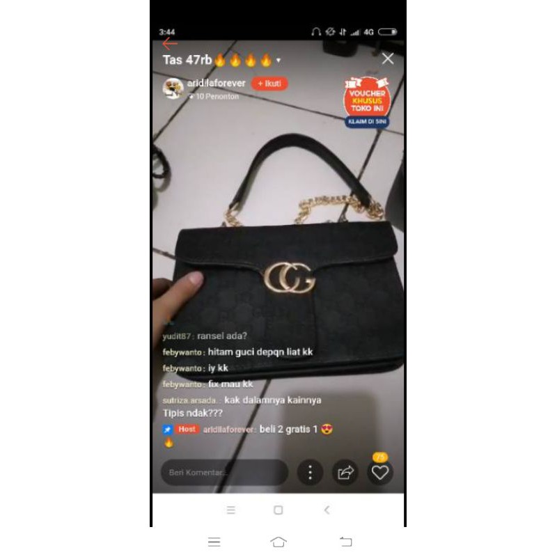 tas wanita warna hitam