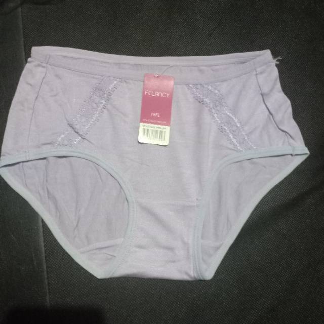 Celana dalam felancy
