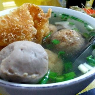 

nyuknyang (bakso) babi