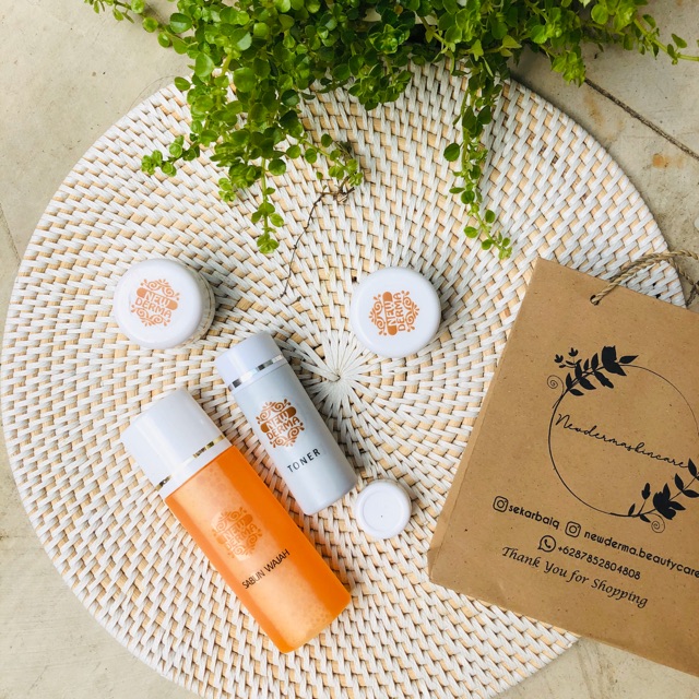 paket whitening wajah new derma / day glow / cream wajah