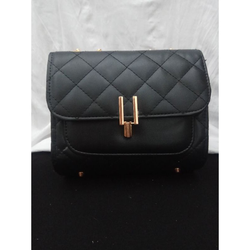 Tas wanita / Tas bahu wanita tali rantai hitam