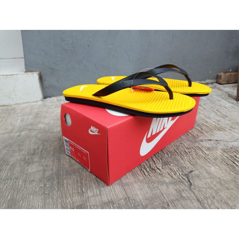 Sandal Jepit Pria Nike Slipper solarsoft thong 2