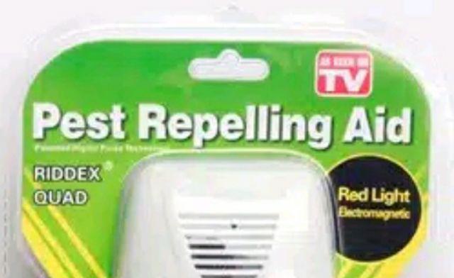 Pest Repelling Aid Riddex Quad Pengusir Kecoa Tikus Serangga