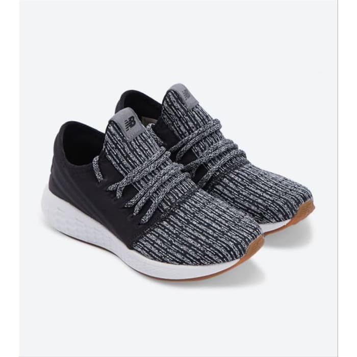 NewBalance FRESH FOAM CRUZ DECON LACE UP. WCRZDWM2. Sepatu Wanita