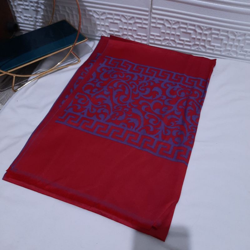 PROMO HANYA HARI INI!!!CASHMERE SYAL/SCARF MOTIF-V
