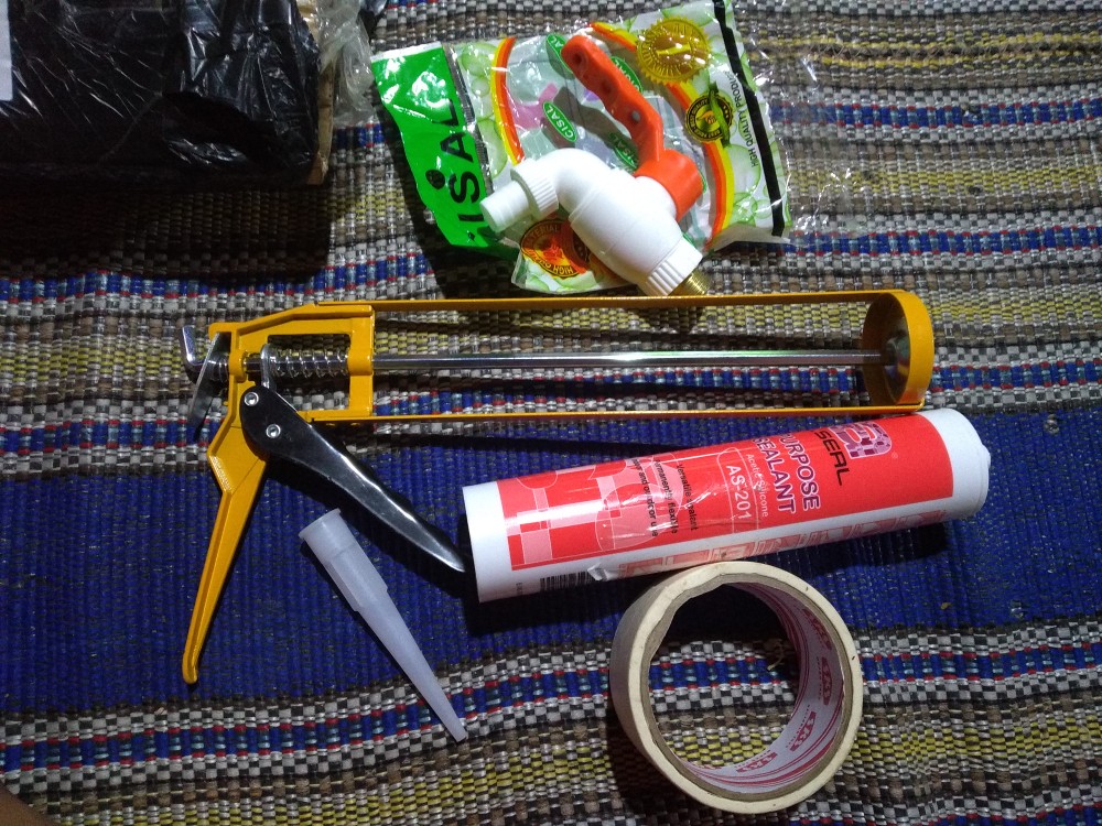 Kran Air Tembok Jumbo Kuningan 1/2 Mgj