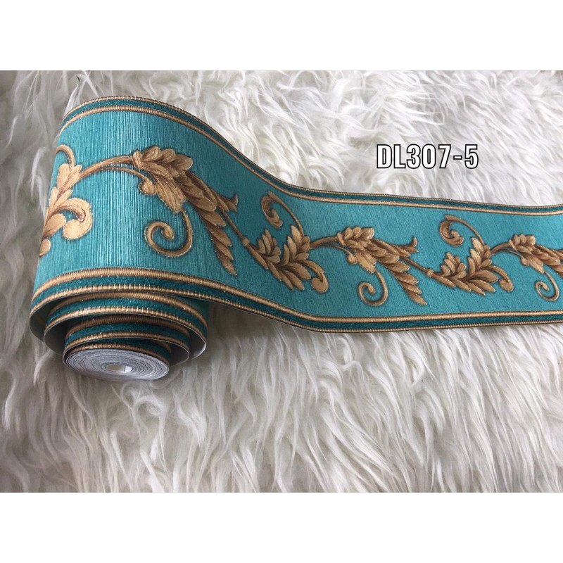 Wallpaper Dinding Border List Motif Klasik Hijau Gold