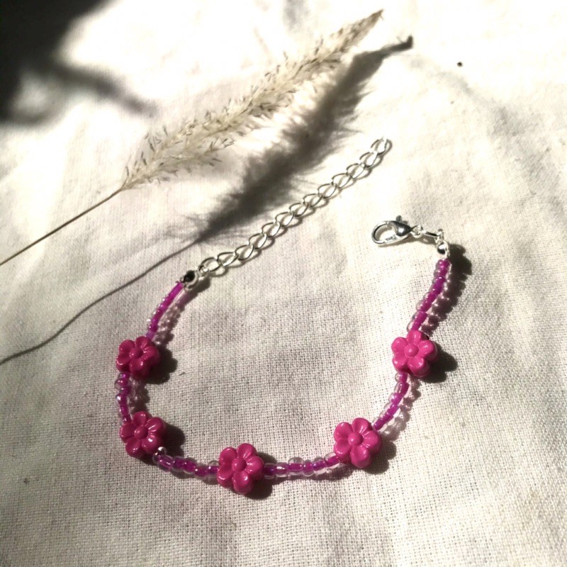 Flower Beaded Bracelet // Beads Bracelet