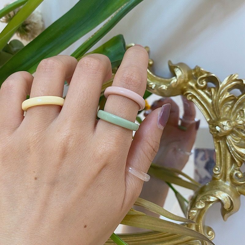 Cincin Bahan Akrilik Gaya Korea
