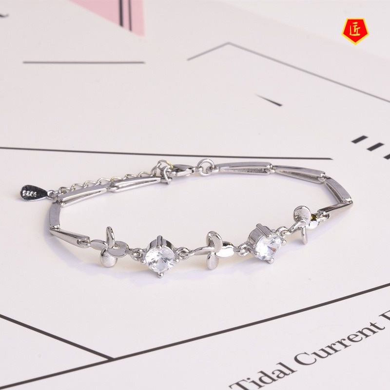[Ready Stock]Women's Fashion Four-Leaf Clover Silver Bracelet