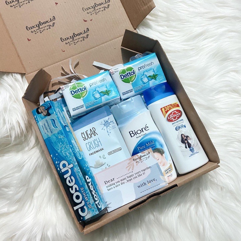 

Gift Box Self Care // Blue