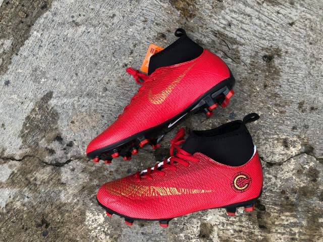 (Paket komplit) Sepatu Bola Nike Mercurial CR7 boots grade ori merah hijau tiempo legend-3