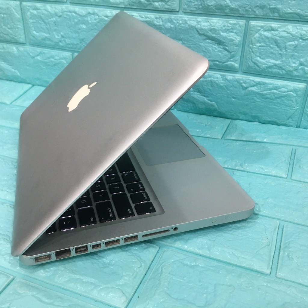 PROMO MacBook Pro 13 inch MID 2010 Core2Duo Second