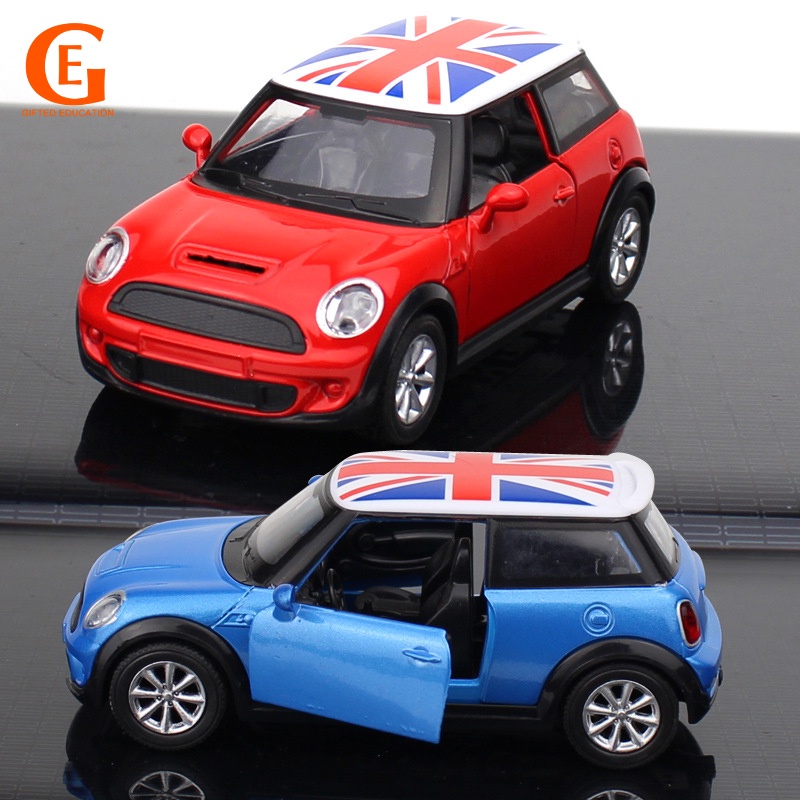 Mainan Mobil Diecast Klasik Mini Bahan Alloy Untuk Dekorasi Kue Ulang Tahun