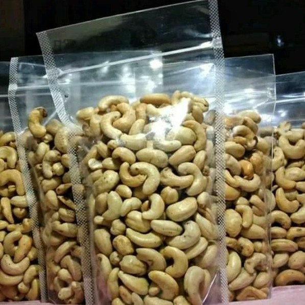 

Kacang mete goreng / kacang mede goreng netto250gram
