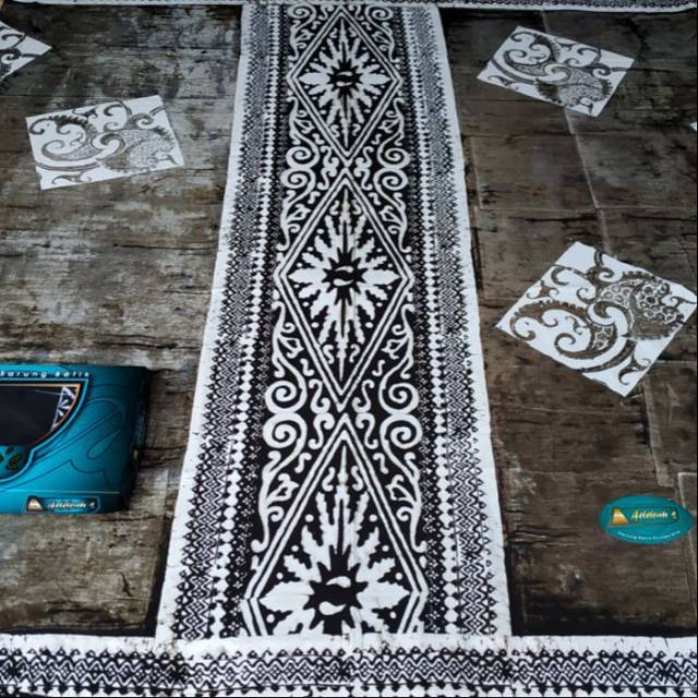 Sarung batik Addams mbois