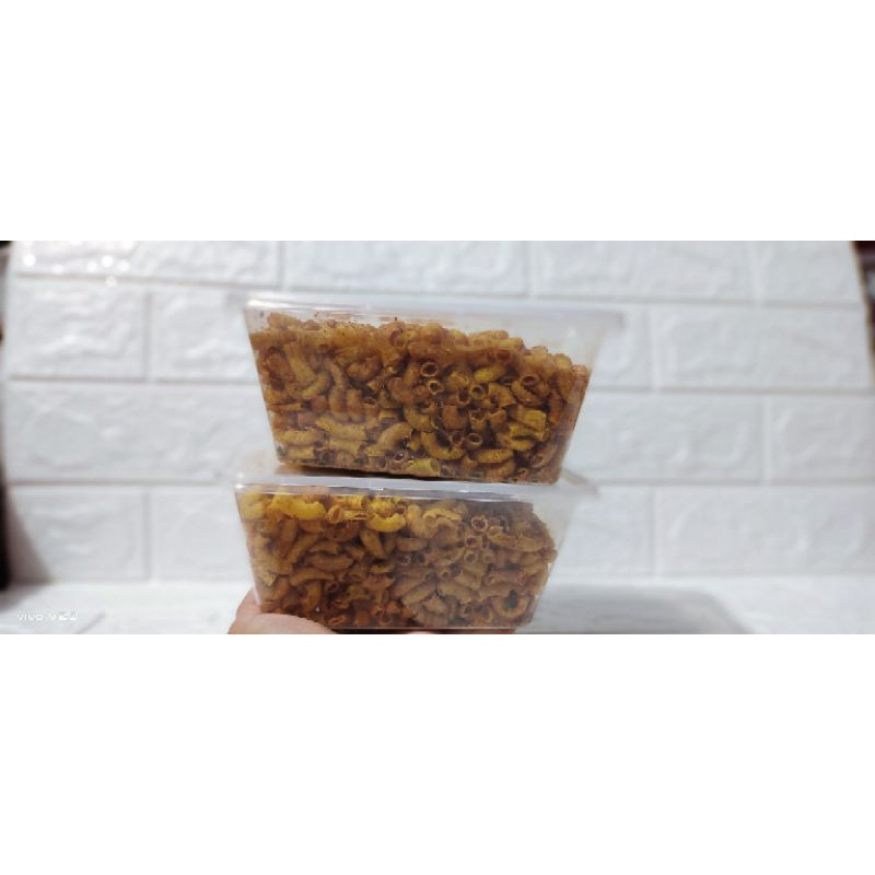 

makaroni pedas daun jeruk