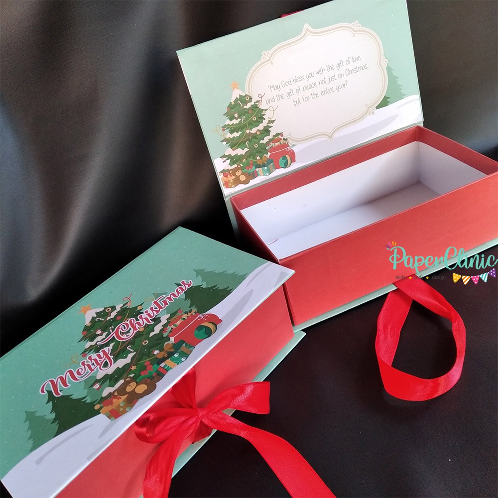 

Box hampers natal bahan hardbox custom desain christmas ukuran 25 x 15 x 8 cm