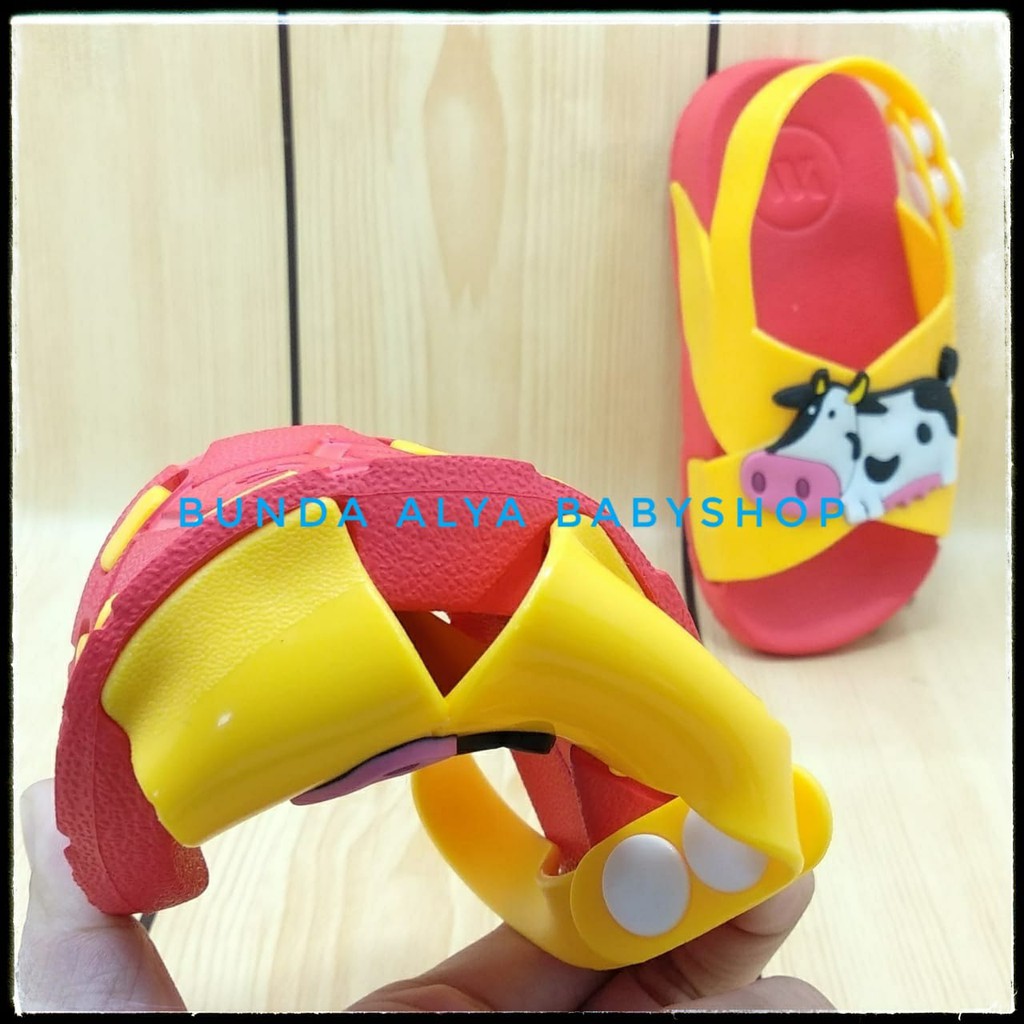 Sandal Anak Laki Karet Lentur 6 Bulan 1 Tahun MERAH COW - Sandal Anak Karet Anti Licin Tali Silang Size 18 -23