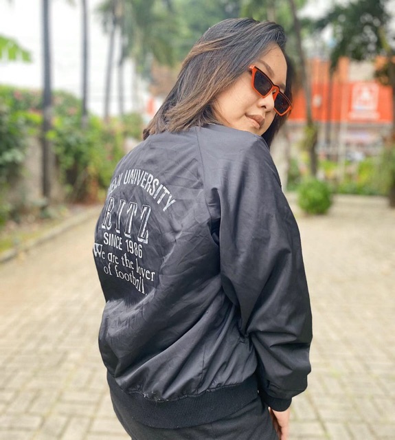 Reversible Black & White Meiji University Jacket Motor