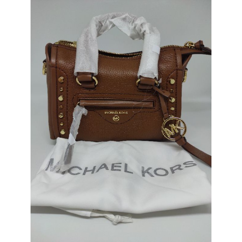 michael kors carine extra small crossbody