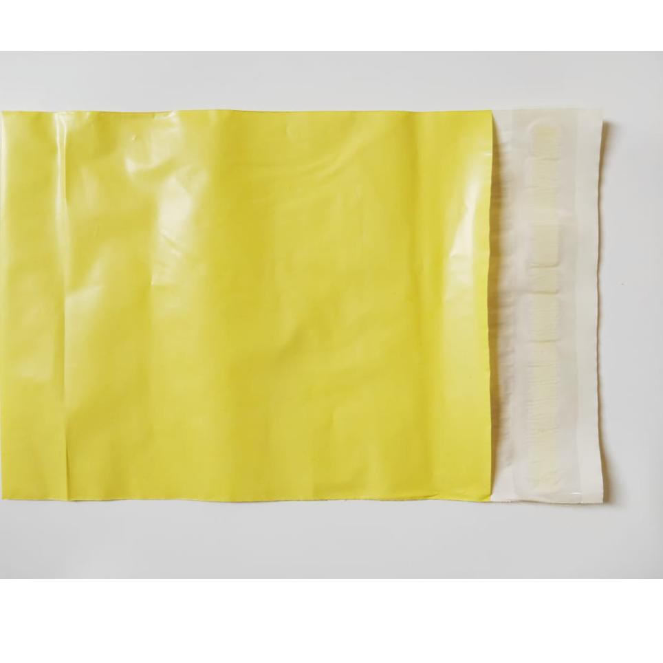 

5tok AdA5 POLYMAILER ±100PCS 15x23CM KUNING NON PREMIUM GLOSSY PLASTIK POLYMAILER YELLOW.new Model>