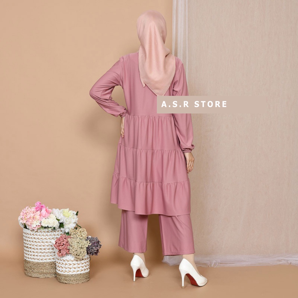 ONE SET MUSLIM MODERN 2IN1// LONG TUNIK SETELAN CELANA MODEL TERBARU// SIZE S M L XL XXL// BAHAN KAIN CREPE PREMIUM// OTHERS UKURAN REGULER JUMBO OVERSIZE// PAKAIAN WANITA REMAJA DAN DEWASA// WARNA NAVY MARUN LAVENDER HIJAU WARDAH// BERKUALITAS KEKINIAN