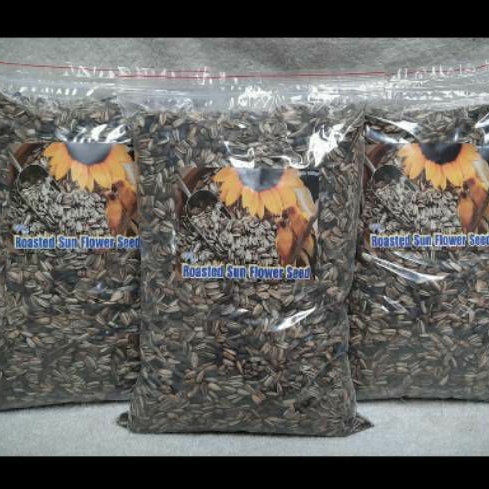 

Kuaci sangarai besar Jumbo kuaci jumbo Sangrai/kuaci pakan burung/roasted sun flower seed for parrots