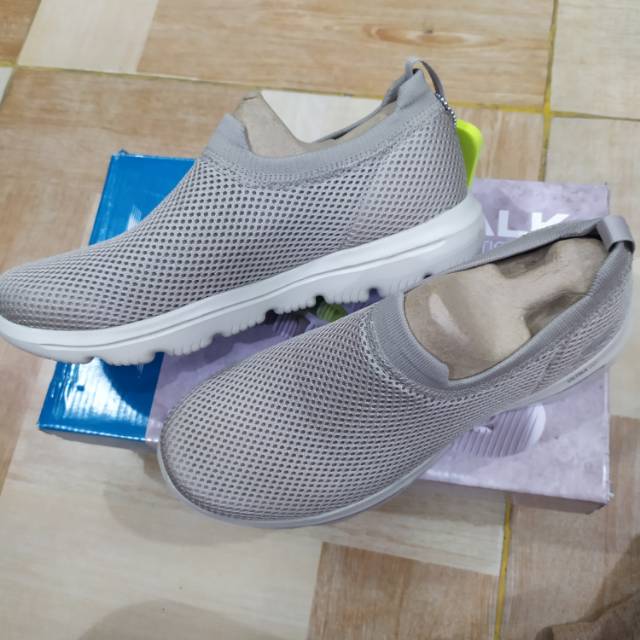 Skechers sale Go Walk Evolution Ultra