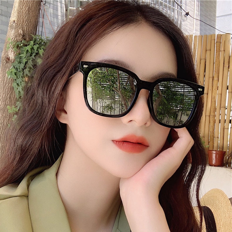 Fashion square European and American retro wild street shooting men and women sunglasses