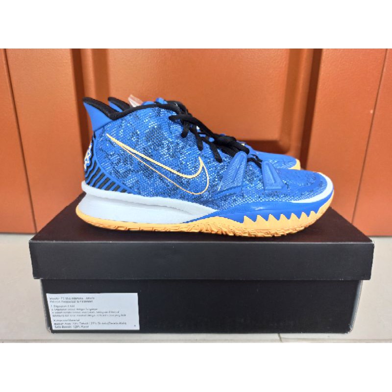 Sepatu Basket Kyrie 7 Sisterhood