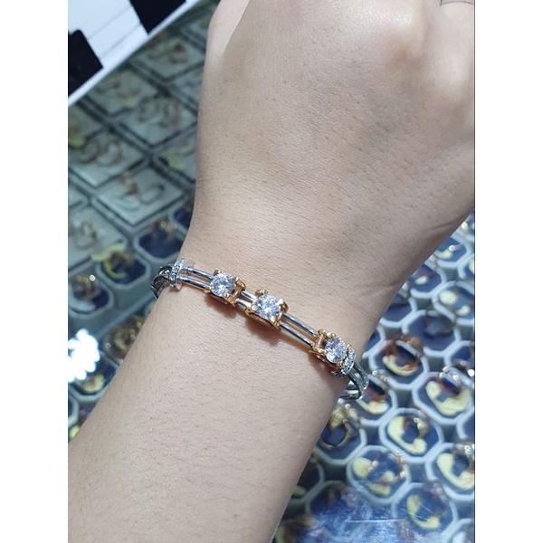 gelang bangle soliter mata 3 diamondlook unik emas 750 putih
