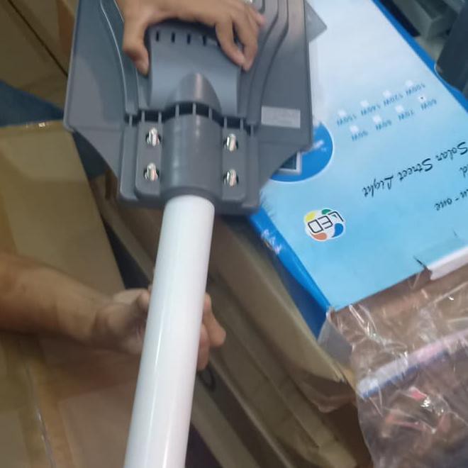 Tiang Pju Solar Panel / Tiang Pju 2" Putih Promo Awal Tahun