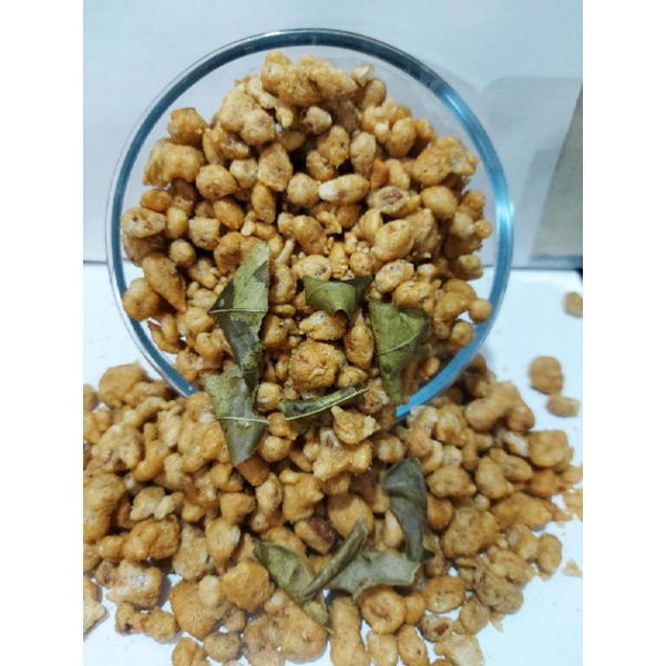 

Kacang Bandung Daun Jeruk Garing 500gram