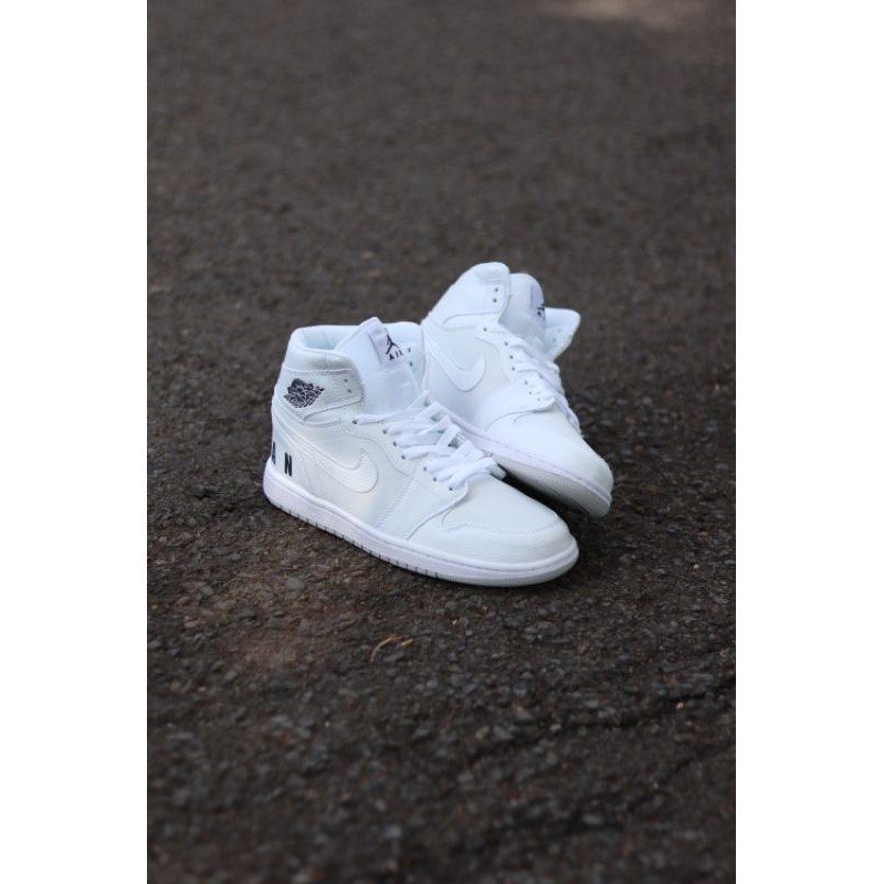 Jordan 1 Triple White Black Logo