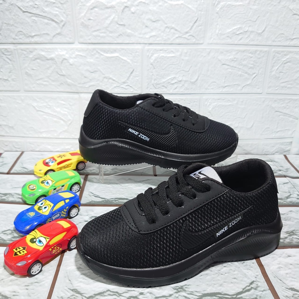 SEPATU SEKOLAH NIKE ZOOM NEW FULL HITAM POLOS PRIA WANITA / SEPATU FORMAL LAKI CEWEK / SEPATU SNEAKERS