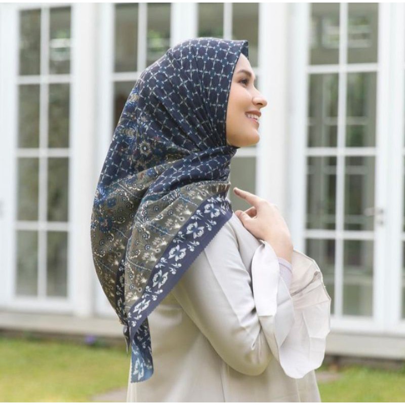 Rulla Scarf Heaven Lights HL x Dwihanda warna Sapphire Blue hlpremium